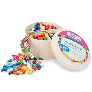 Lacing beads - 640 pieces and 8 cords